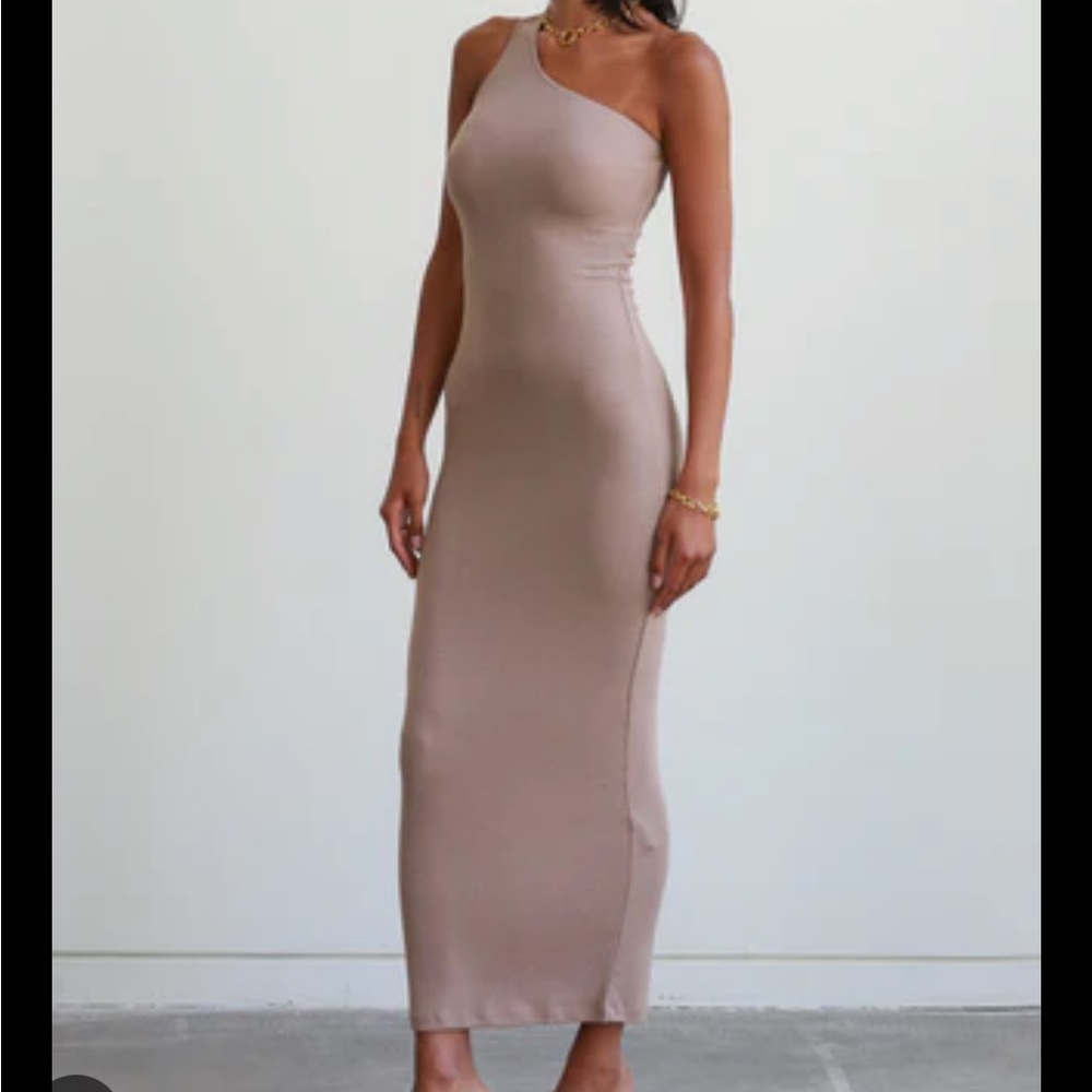 437 Naomi Dress